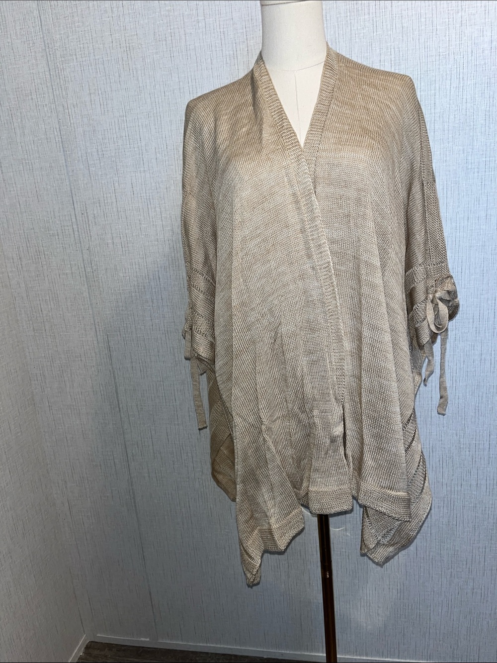 Apt. 9 Beige Knit Open-Front Poncho with Tie Sleeves